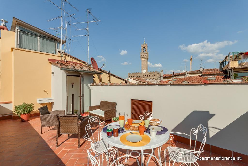 Apartments Florence - Santa Maria Balcony Exterior photo